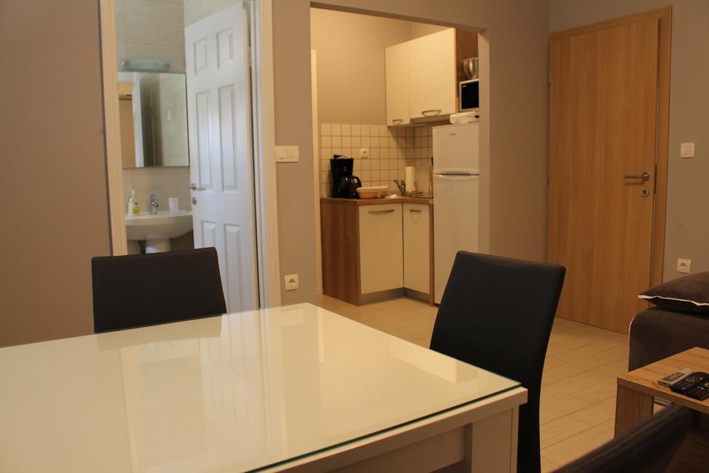 Beachside Apartments Znjan Split Quarto foto